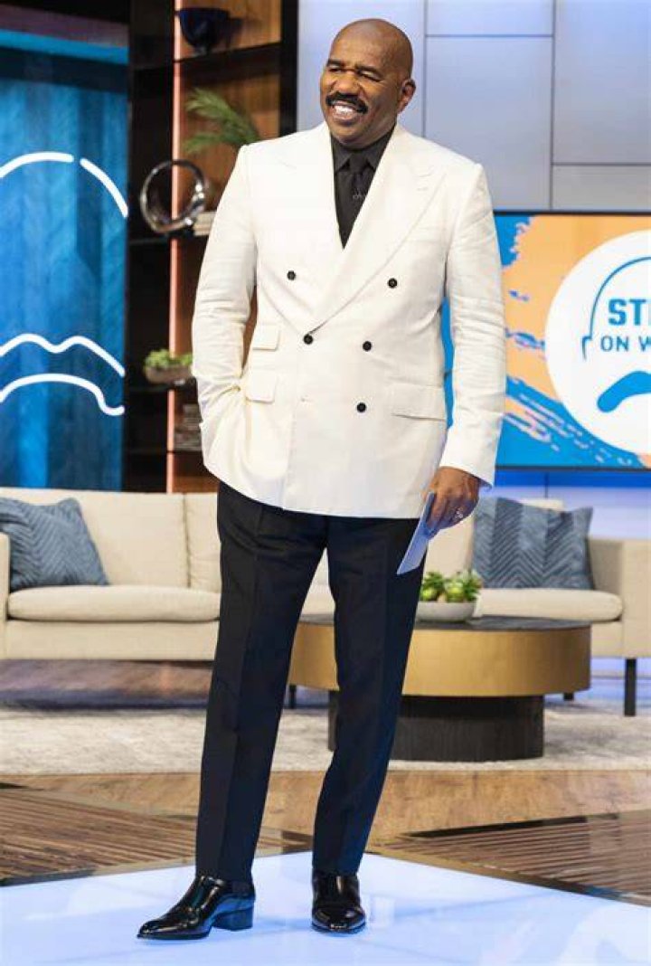 7+New Steve Harvey Dresses Proyecto