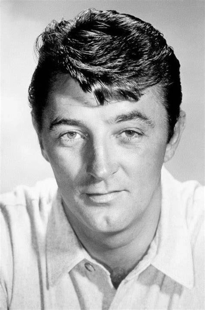 A Robert Mitchum centenary CBS News