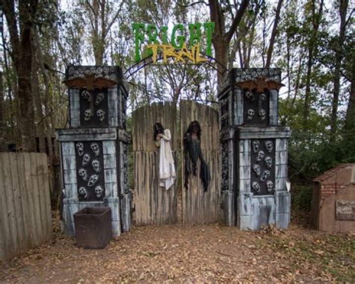 Acadiana haunted fright trail in Scott, la photos