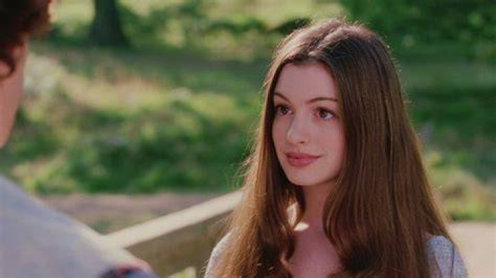 Anne Hathaway Ella 001 06 Moviestore Sammlung Ltd Fotos Und Free