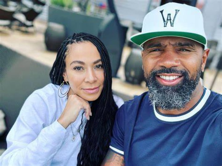 April Dixon Woodson Salary, Net worth, Bio, Ethnicity, Age Networth