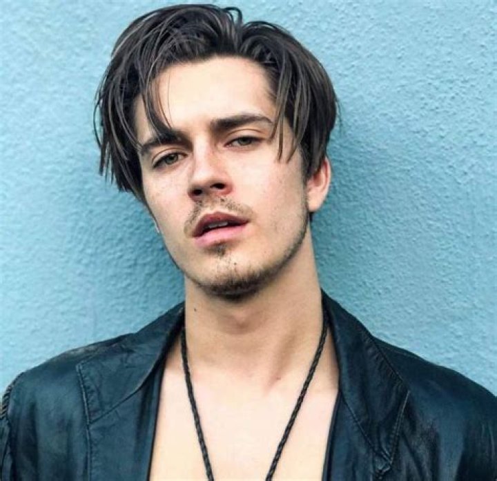 Billy Unger Biography Line