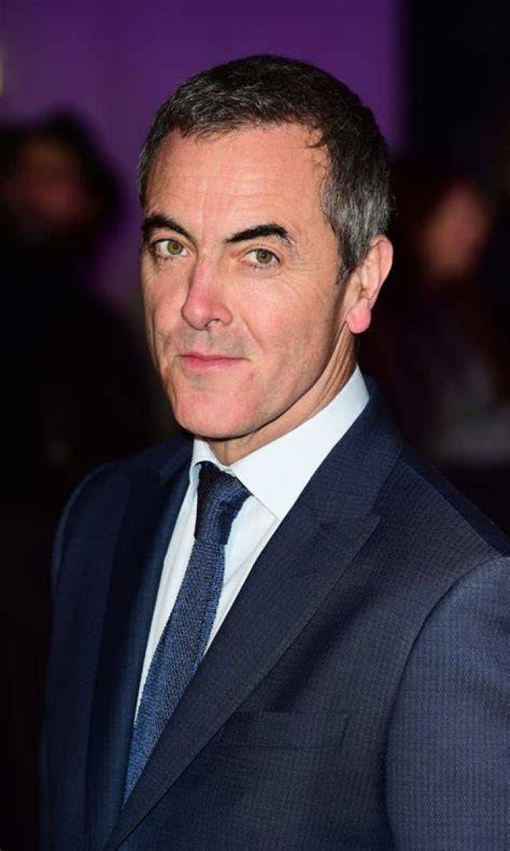 Cold Feet star James Nesbitt carries his father's coffin at his funeral