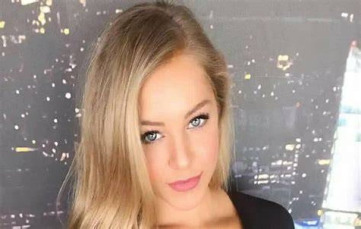 Courtney Clenney Bio, Age, Height, Boyfriend, Net Worth