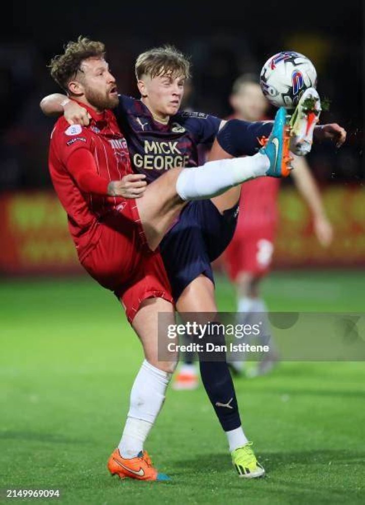 Daisy Taylor Cheltenham, England, United Kingdom Professional