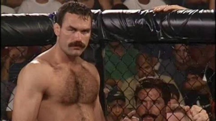Don Frye fighting
