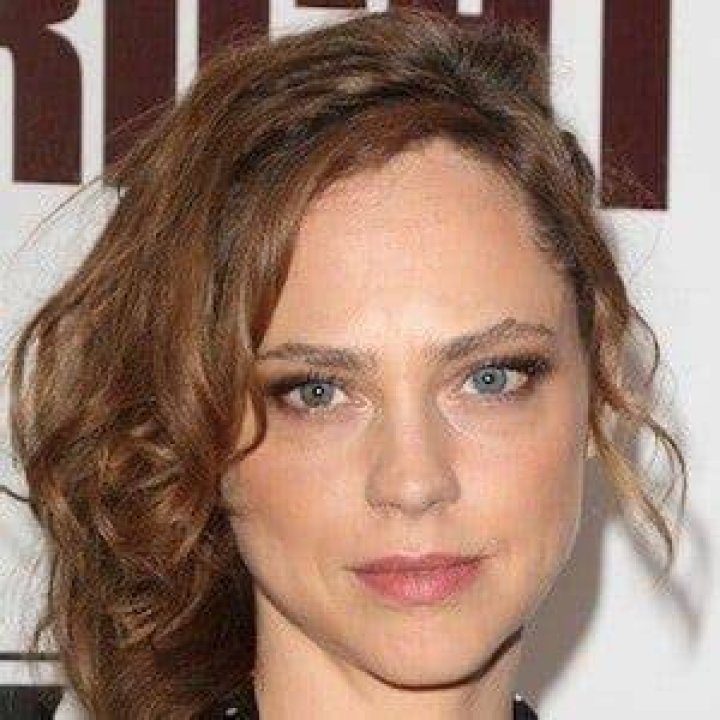 Fiona Dourif Ethnicity of Celebs
