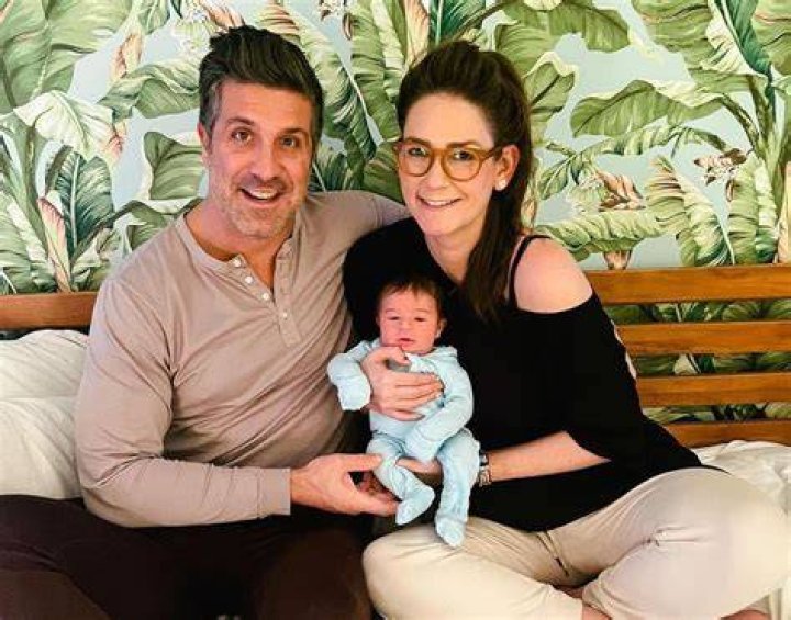 Gabriele Wikipedia, Husband, Baby, Height, Gianluca vacchi, Net