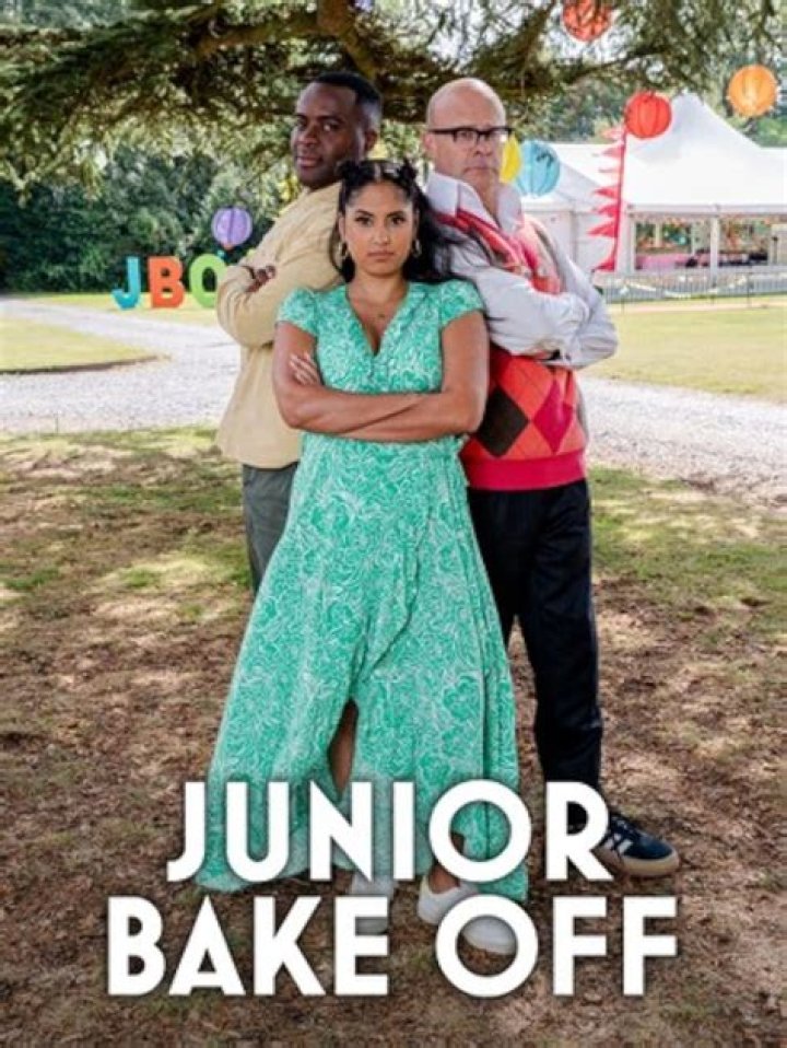 Is Liam Charles gay? Who has the Junior Bake Off presenter dated? Wed 6 November 2019 15:20