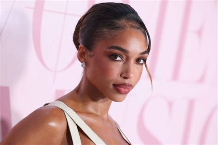 Is Lori Harvey's Weight And Height Natural?, Yoo-height