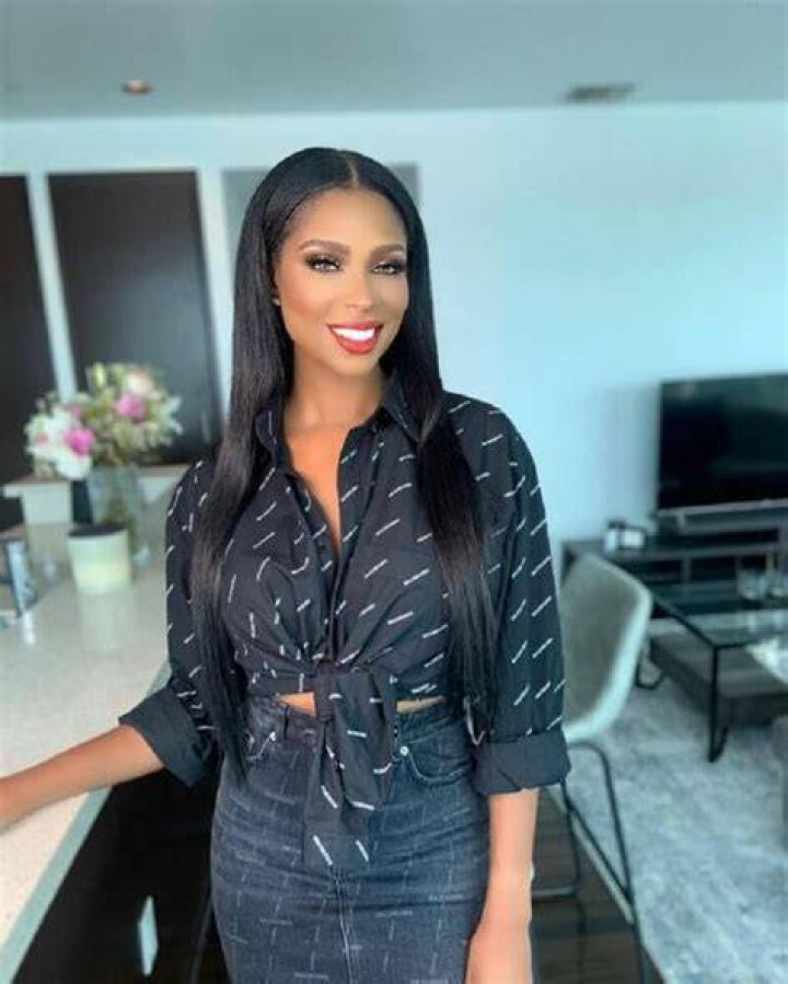 Jennifer Williams Wiki, Age, Height, Husband, Net worth, Family, Bio, Weight & Facts 5 Jennifer Williams Height Weight