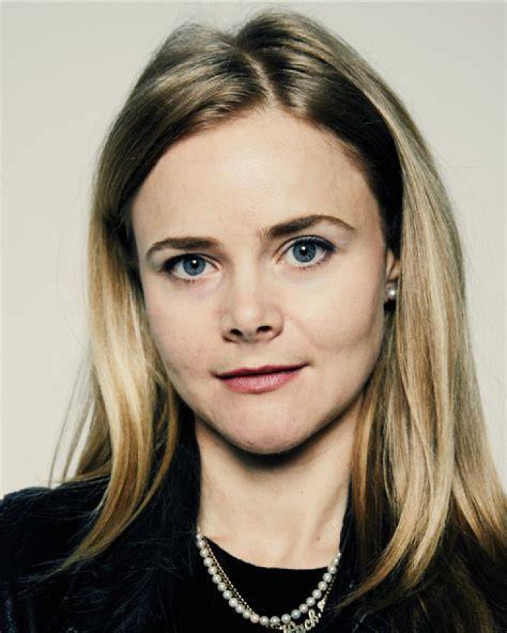 Julia Willoughby Nason Movies & TV Shows The Roku Channel Roku