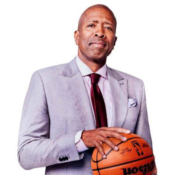 Kenny Smith says he&rsquo;ll be an NBA head coach in less than 5 years