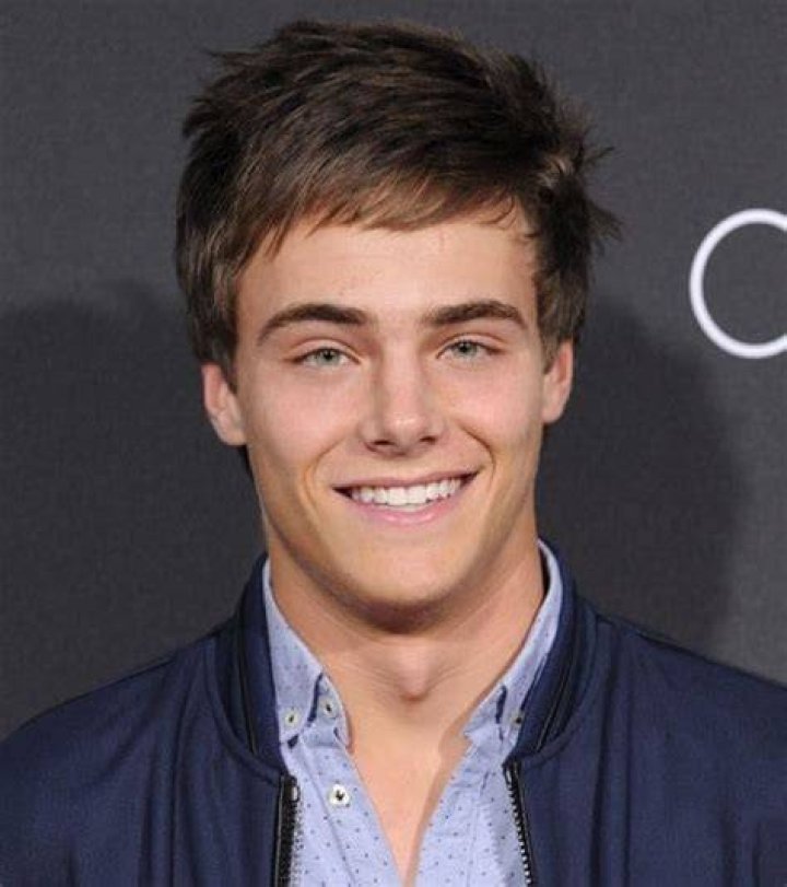 Kevin Quinn Age, Net Worth, Girlfriend, Family, Height and Biography