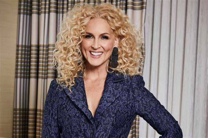 Kimberly Schlapman Wikipedia Bio Age Height And Instagram |
