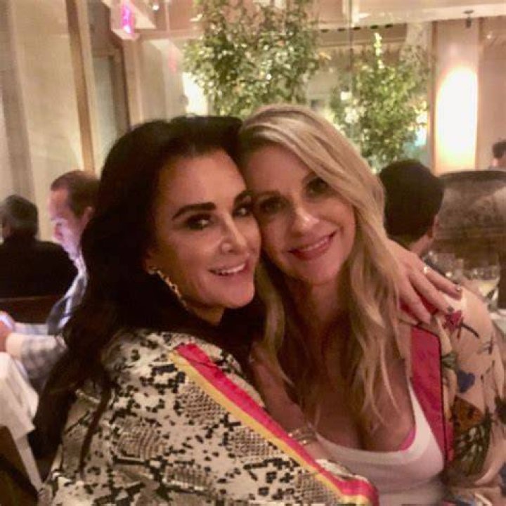 Kyle Richards reads old texts in tribute to friend Lorene Shea after tragic death Thu 18