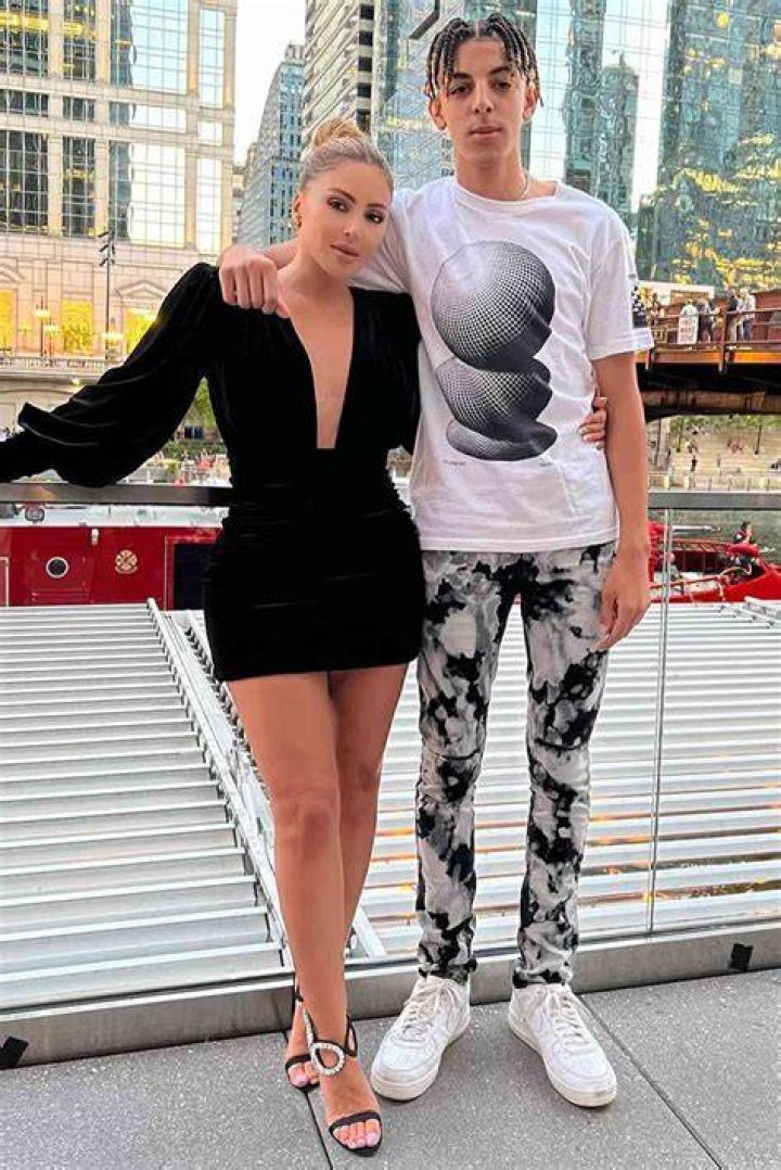 Larsa Pippen With Justin Her Son Look Like Twins In Pic Hollywood Life