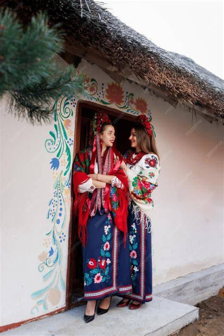 Les deux femmes Ukrainiennes de Ragnar le Breton
