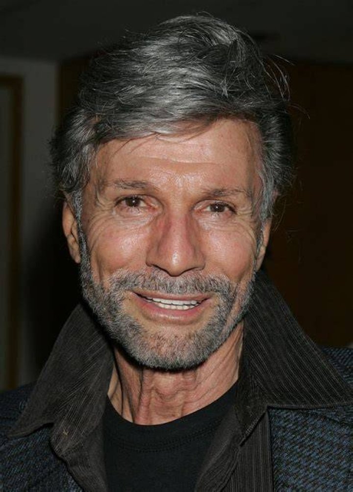 Maharis Height, Weight, Net Worth, Age, Birthday, Wikipedia, Who