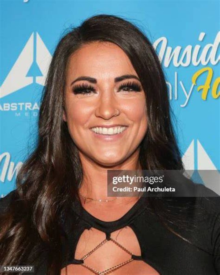 Meet exteacher Courtney Tillia who swapped the classroom for OnlyFans
