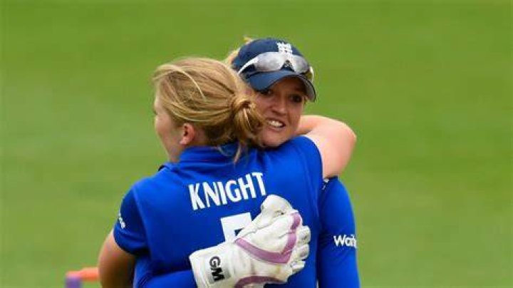 Meet Sarah Taylor: Heather Knight's Partner And Cricketing Powerhouse
