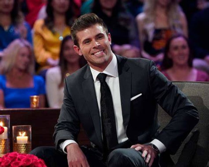 Meet Zach Shallcross' Family Parents, Siblings & Famous Uncle