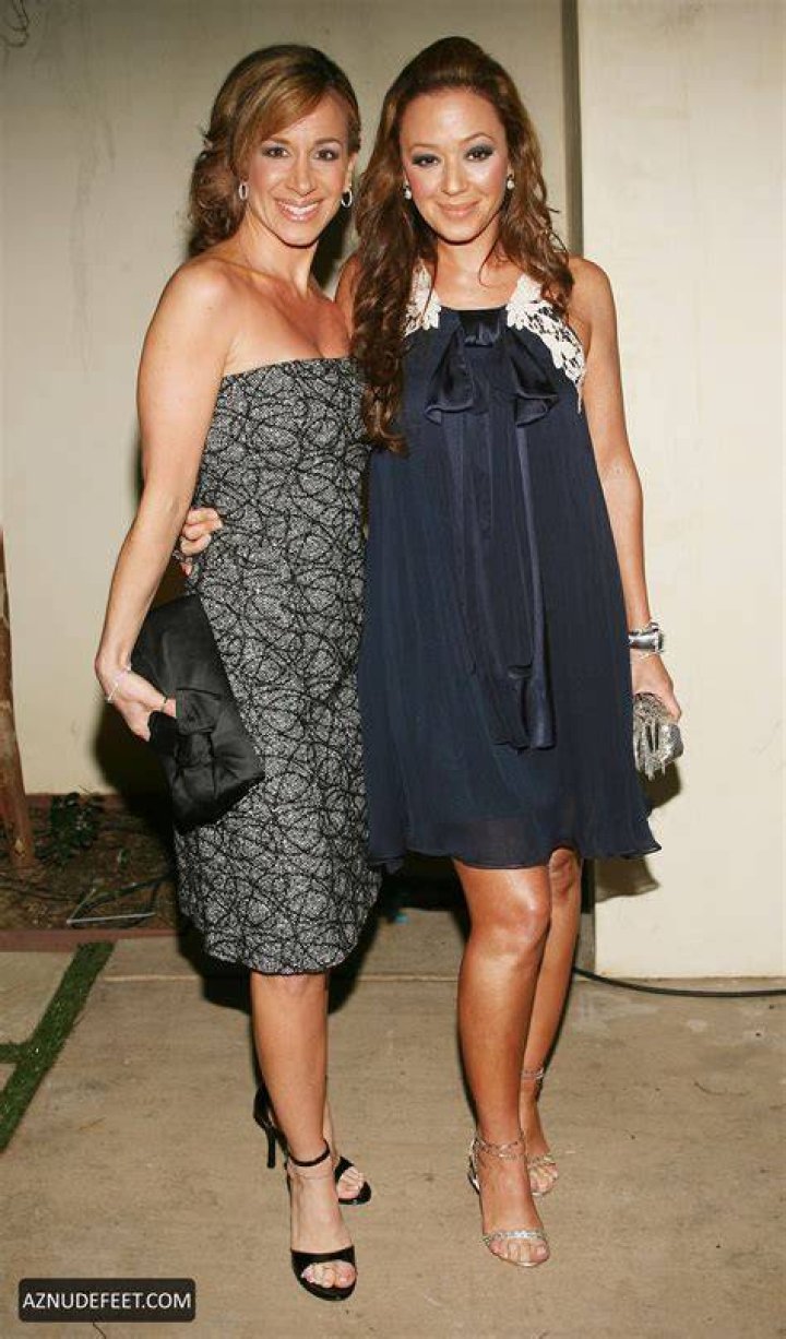 NICOLE REMINI Feet AZNudeFeet