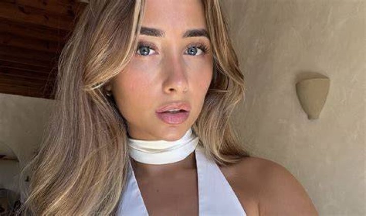 OnlyFans models who met on KIIS radio show release sex tape
