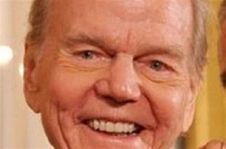 Paul Harvey Gets Busted WBEZ Chicago