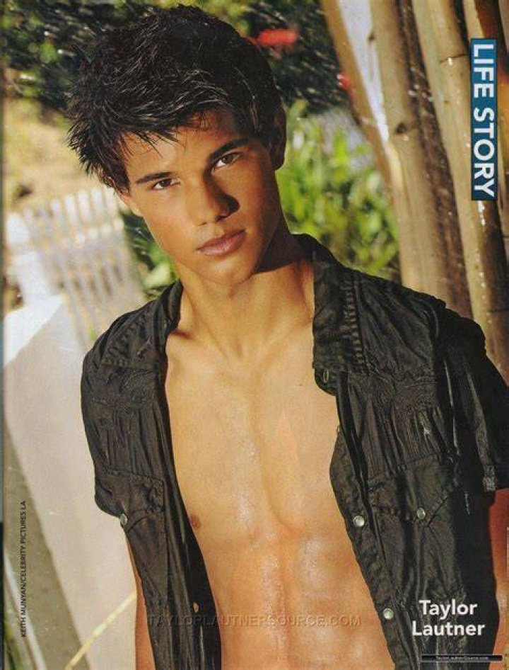 Pin de Nat Deaner en Taylor Lautner . . . my hero, my love, my own