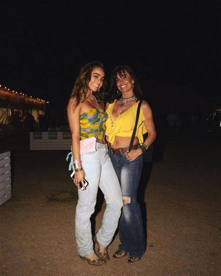 Shannon Ray (Sommer Ray Mom) Age, Height, Net Worth 2024