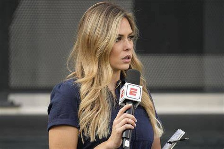 Taylor McGregor, TV reporter for Rockies, gives thanks to late father, Keli