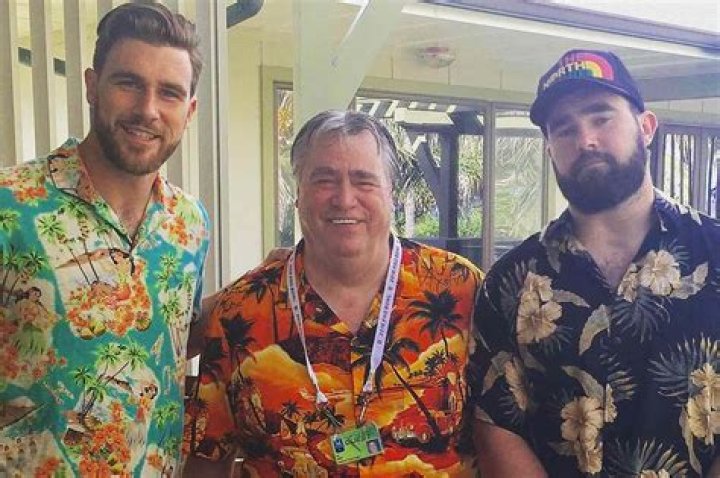 Travis and Jason Kelce’s father has his say on Super Bowl 57