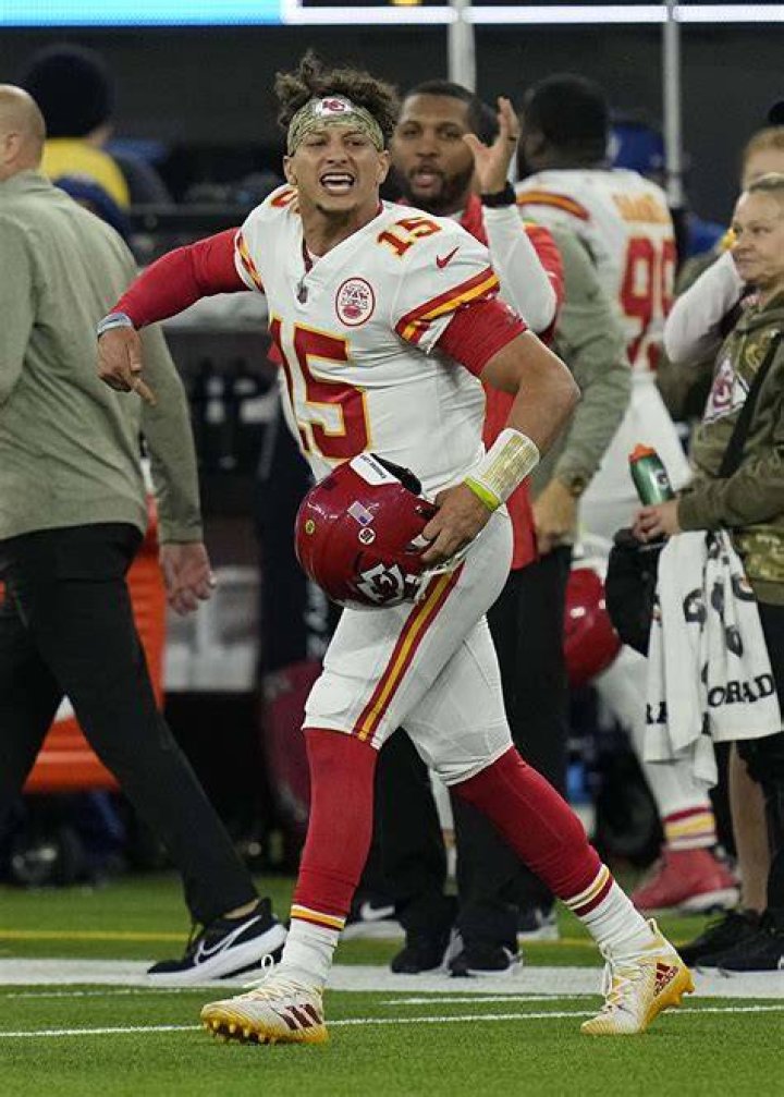 Unveiling Patrick Mahomes' Height In Feet