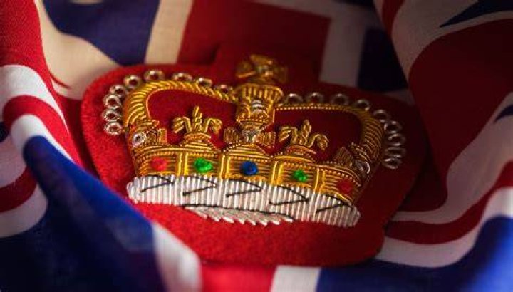 What Happens If A Royal Has Twins?