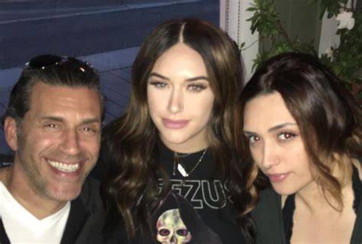 Who Are Periklis Nikolaos And Nicolette Karanikolaou? Stassie Karanikolaou Parents Family And Net Wo