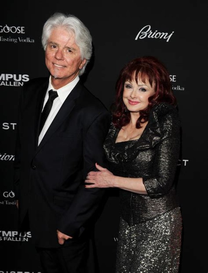 Why Naomi Judd may have cut Ashley Judd and Wynonna Judd out of will