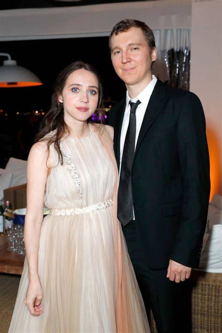 Zoe Kazan Husband, Daughter, Agent, Movies, TV Shows, Age And Height Of